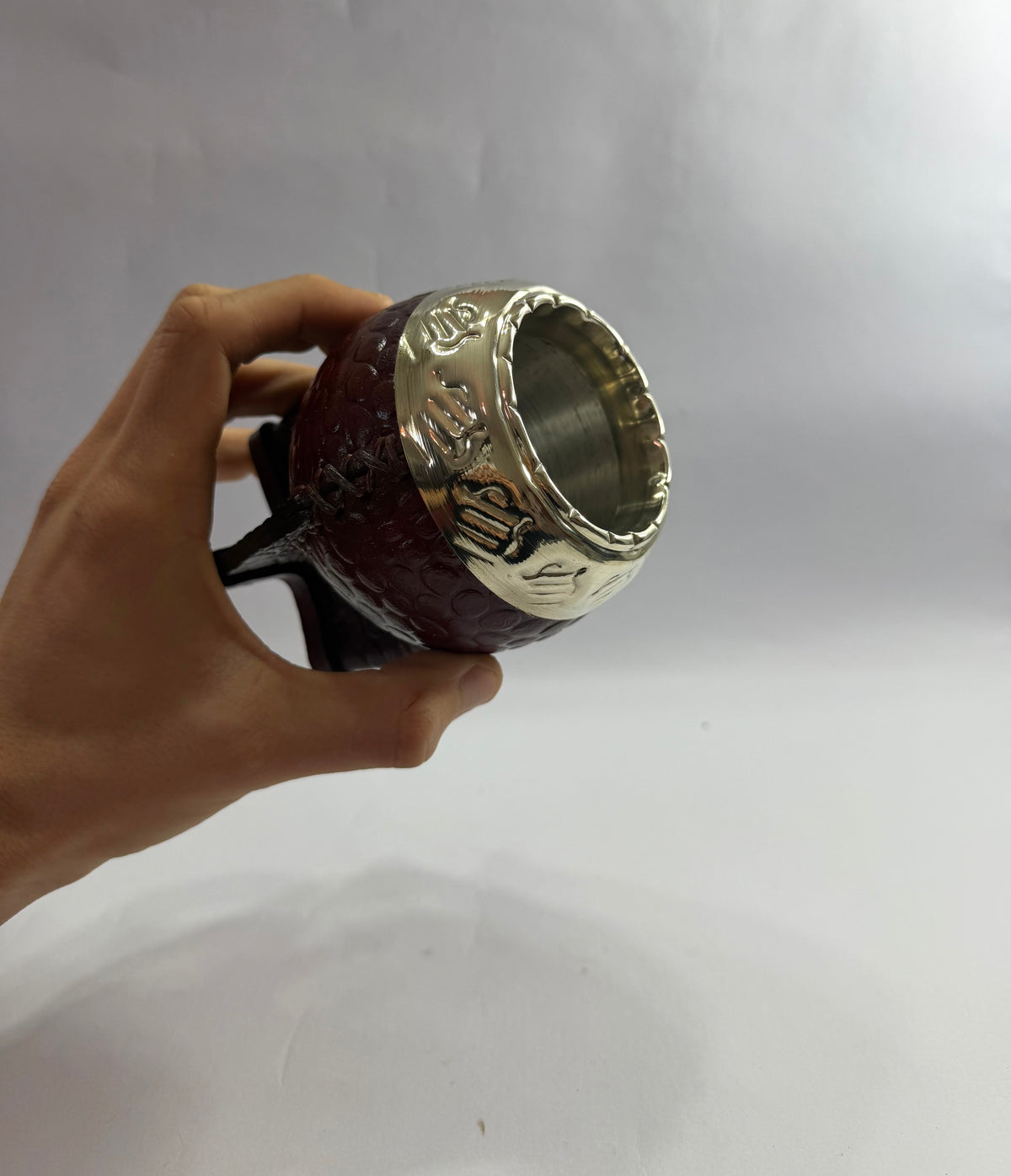 Mate Torpedo Café Borravino de Acero trabajado en cuero croco + Virola Uruguaya