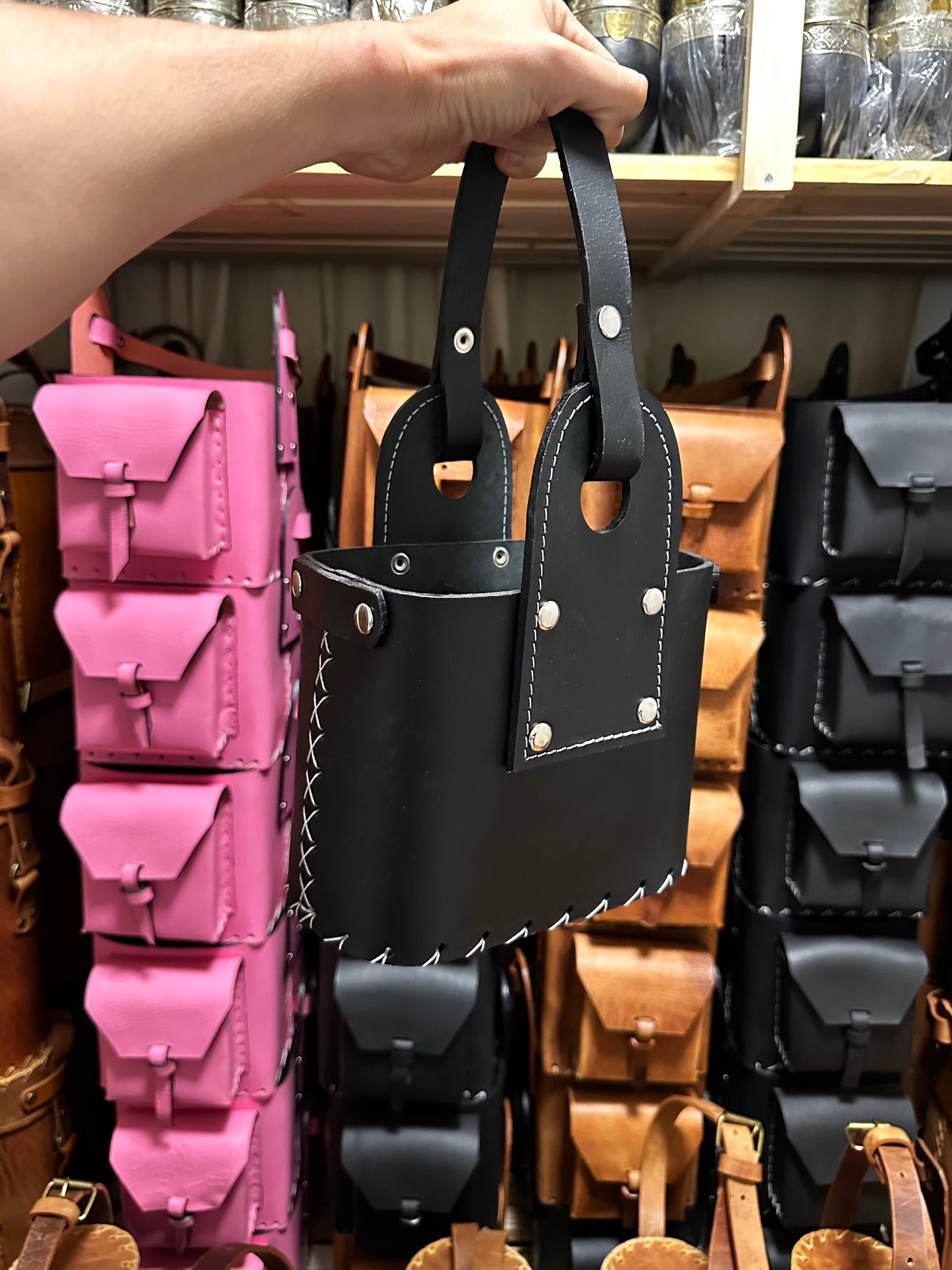 Matera de cuero tradicional 2 compartimentos Cuero Negro