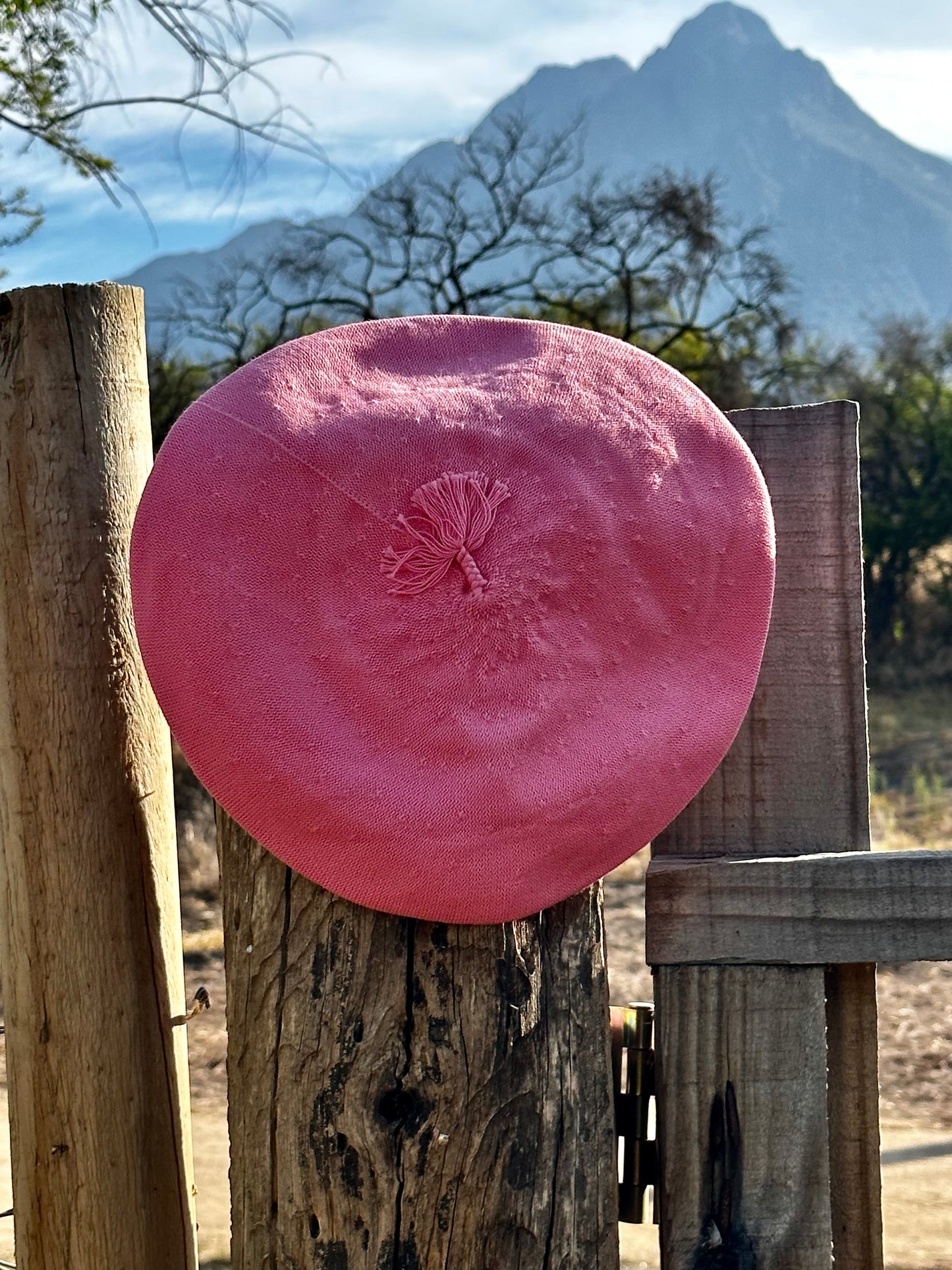Boina Gaucha De Hilo Rosada/ Vuelo 30 Cm