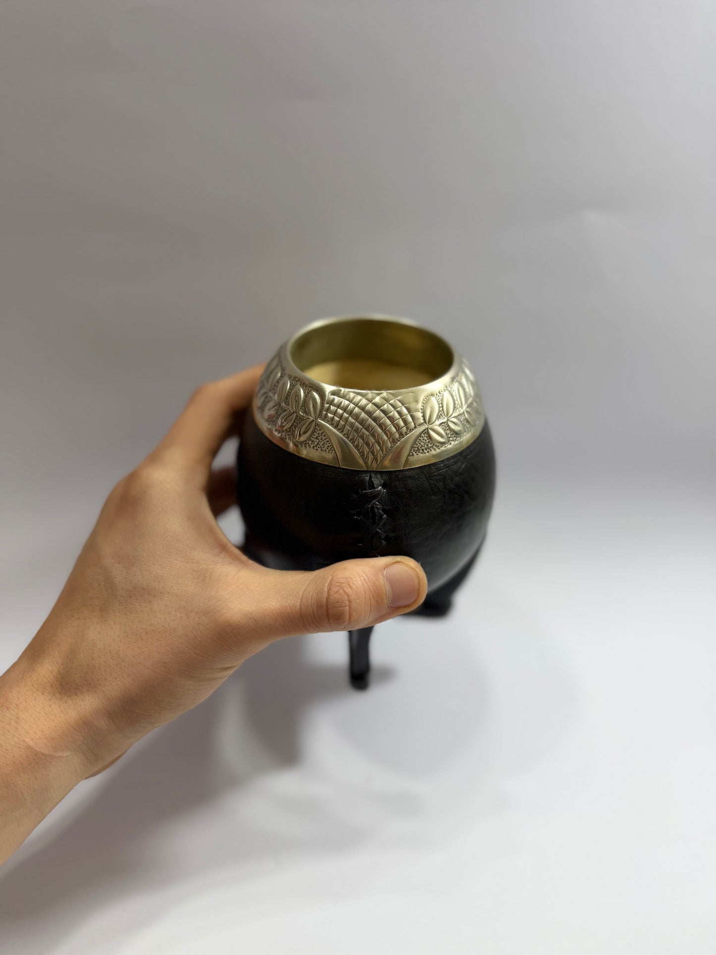 Mate Torpedo Premium Negro De Calabaza Virolon Uruguayo Artesanal Al Lacre 𝗟𝗔𝗨𝗥𝗘𝗟
