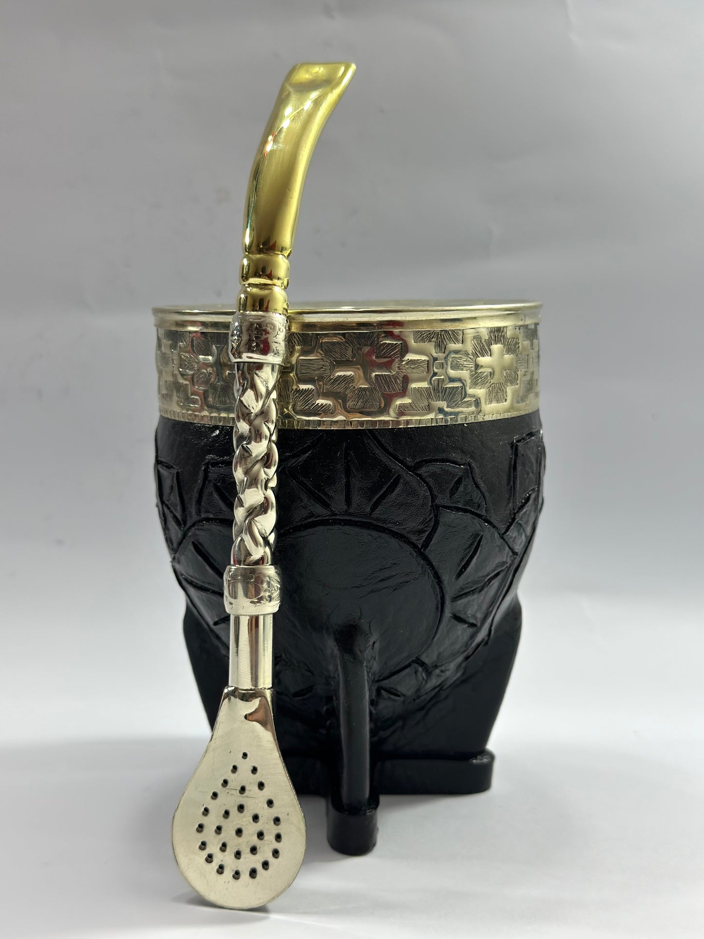 Mate Imperial Negro Cuero Labrado Diseño Flor