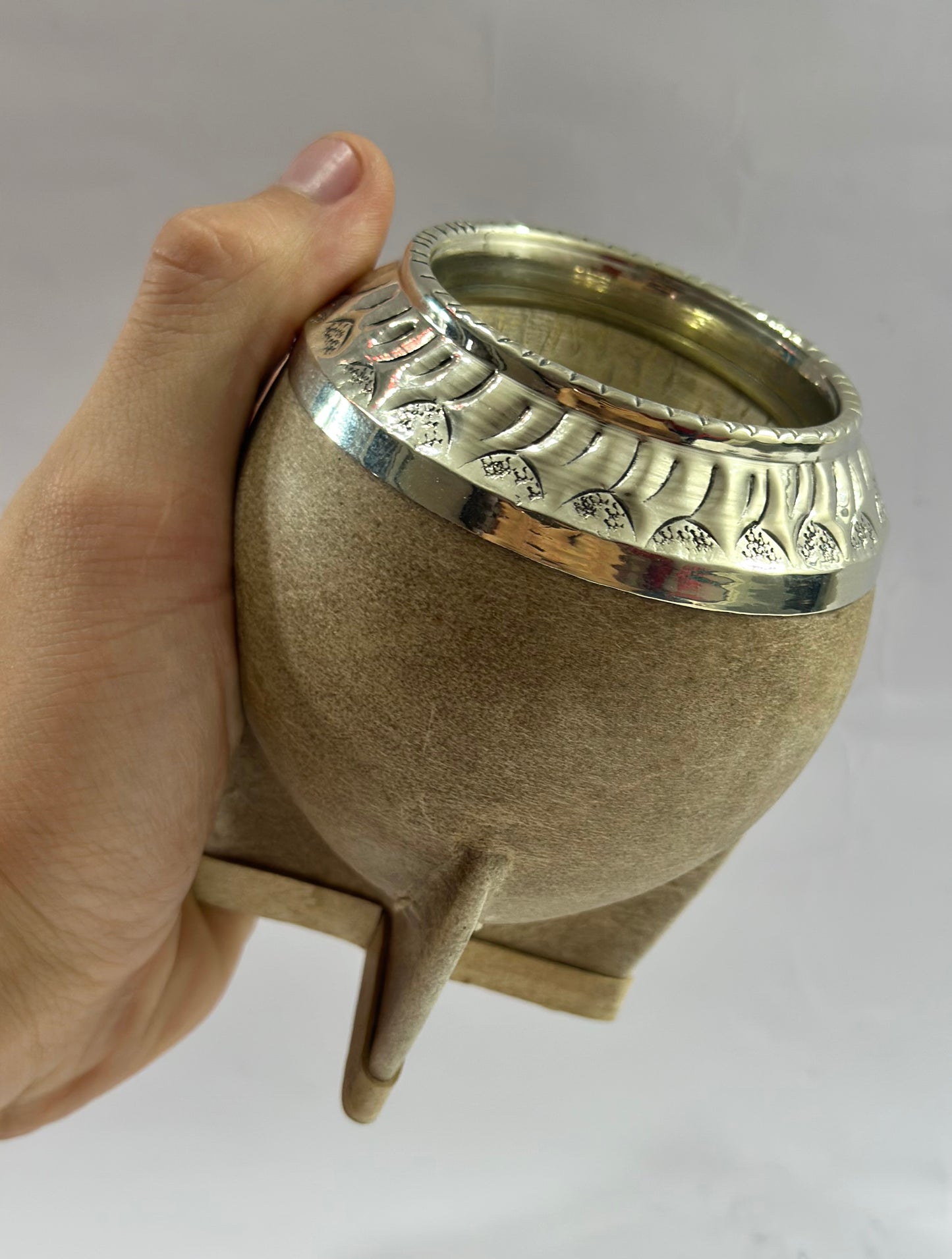 Torpedo De Calabaza Trabajado En Cuero Crudo