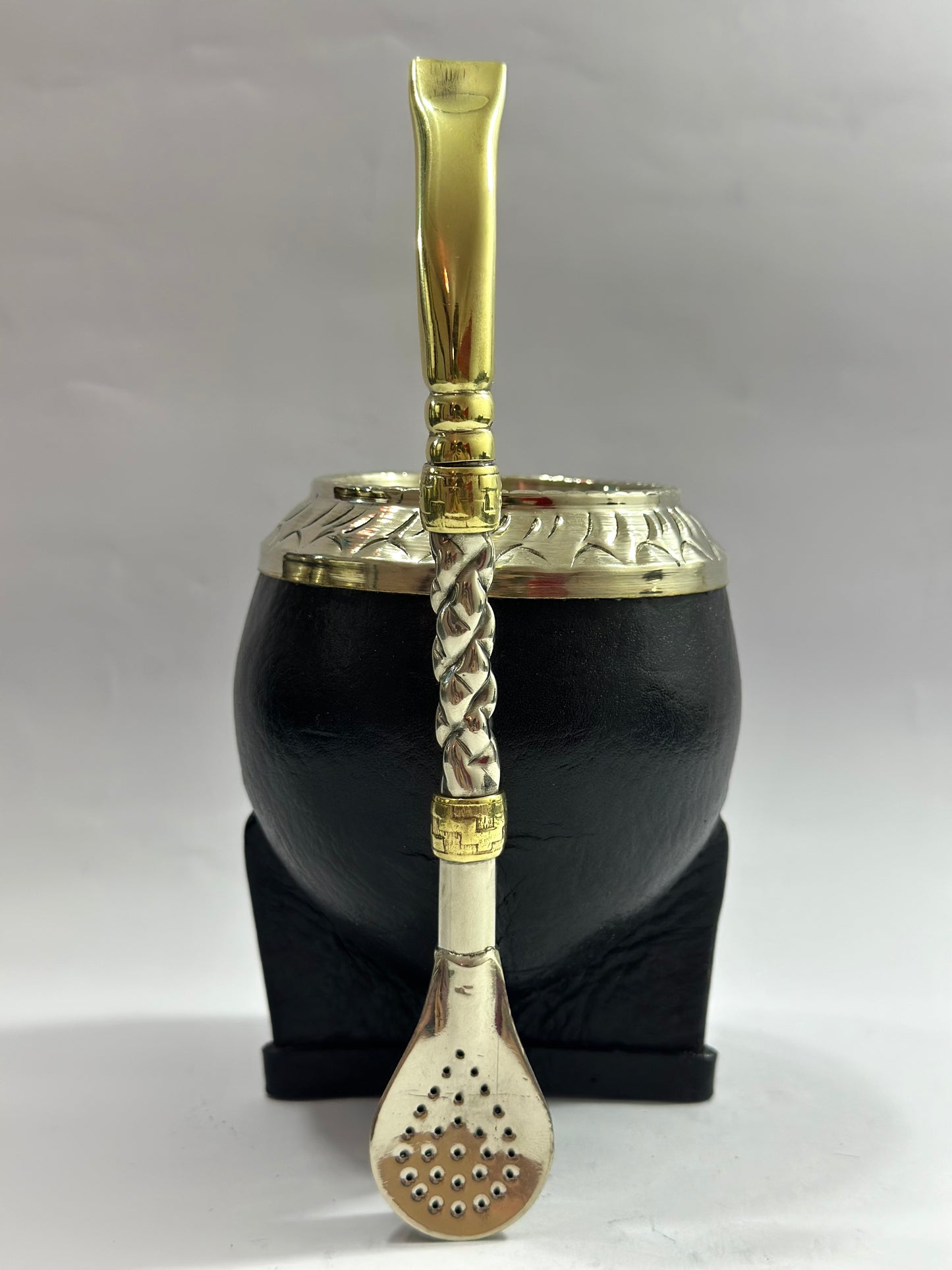 Mate Torpedo Negro de Calabaza + Bombillón De Alpaca Trenzada Pico De Loro