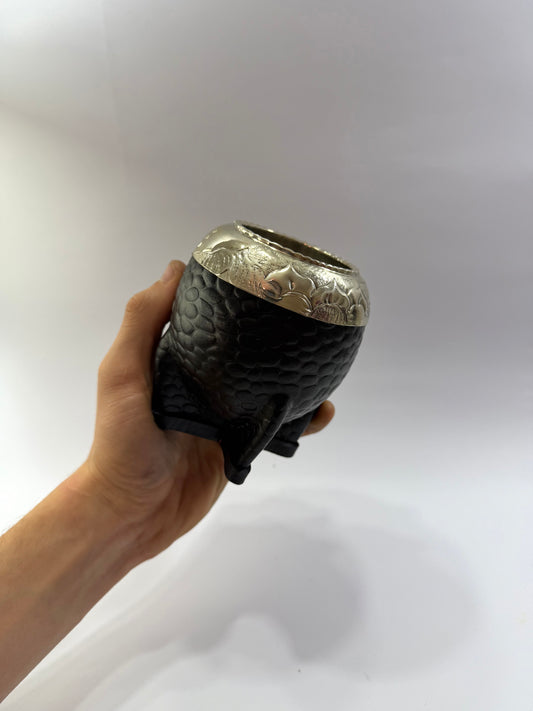 Mate Torpedo Negro de Acero trabajado en cuero croco + Virola Uruguaya