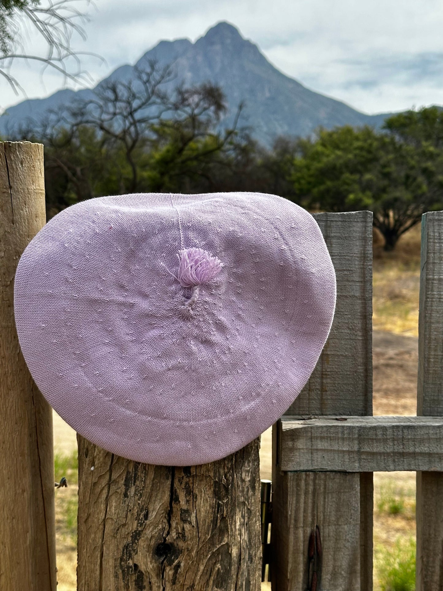Boina Gaucha De Hilo Lila / Vuelo 30 Cm